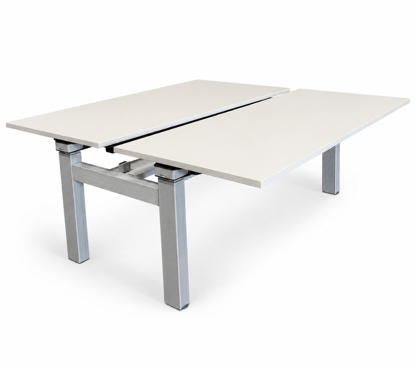 Elektrisch höhenverstellbarer Steelcase Ology Duo-Schreibtisch